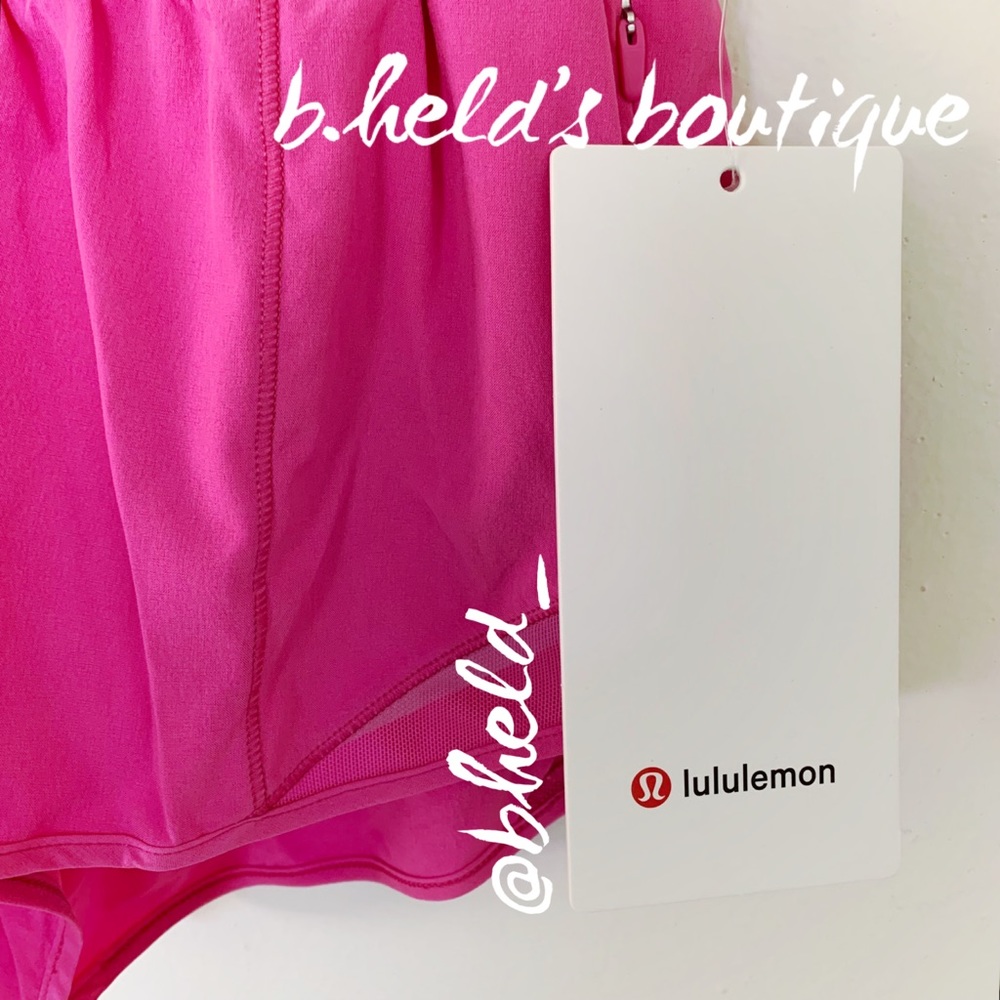 lululemon Hotty Hot Low-Rise Lined Short 2.5" in Sonic Pink Size 0 Brand New NWT - Picture 3 of 16